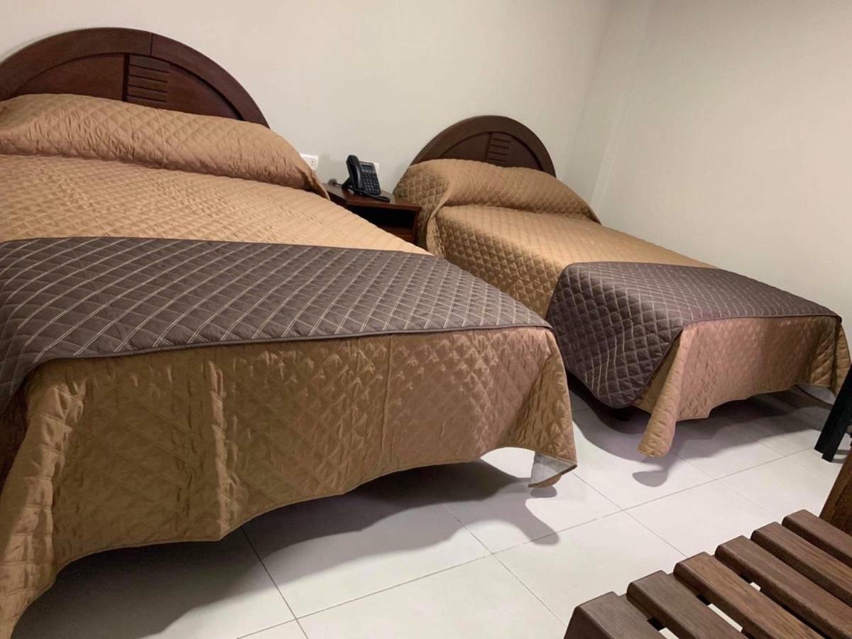 Ah Hotel Santa Cruz de La Sierra Εξωτερικό φωτογραφία