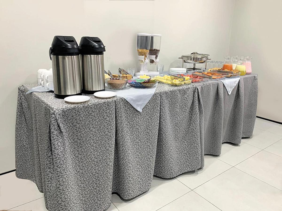 Ah Hotel Santa Cruz de La Sierra Εξωτερικό φωτογραφία